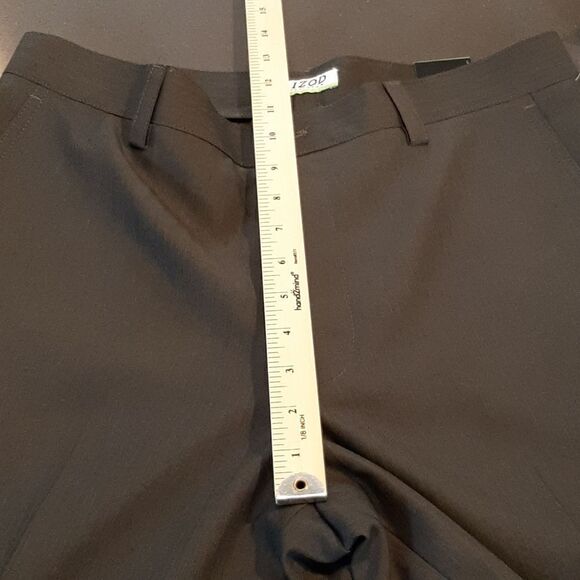 IZOD Perform Gray Pinstripe Dress Pants NWT - Picture 13 of 15